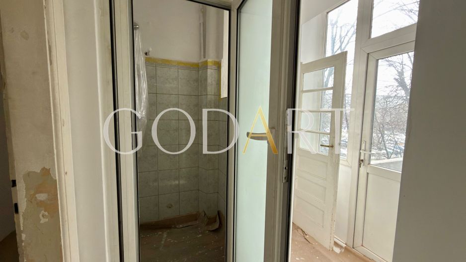 APARTAMENT 4 CAMERE | RENOVAT | BOXA | CURTE COMUNA - Poză 15