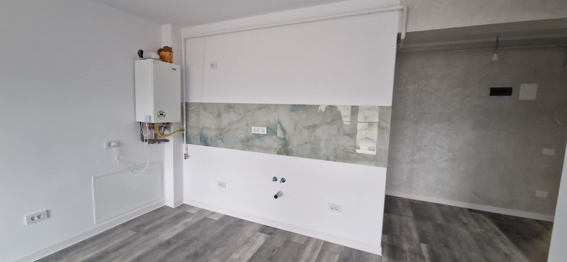 INTABULAT! Apartament 2 camere 86000 euro cu loc parcare inclus - Poză 2