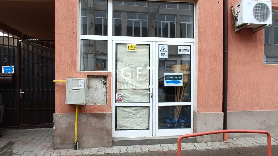 Spatiu comercial Decebal 45 metri patrati - Poză 1
