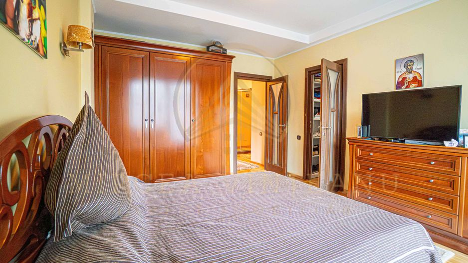 DACIA - Vila D+P+1E+M, teren 780 mp, deschidere 24 ml. - Poză 30