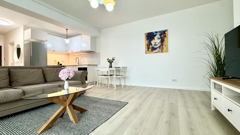 3 camere modern, vedere panormica spre pădurea verde, zona Lipovei - Poză 5