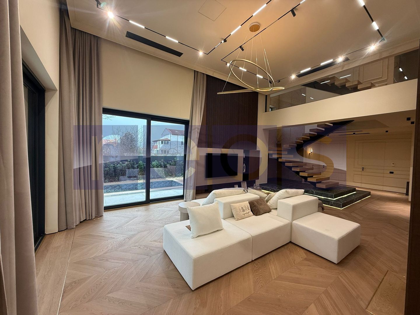 VANZARE VILA DEOSEBITA  | IANCU NICOLAE | ULTRAFINISATA | 384MP | - Poză 3