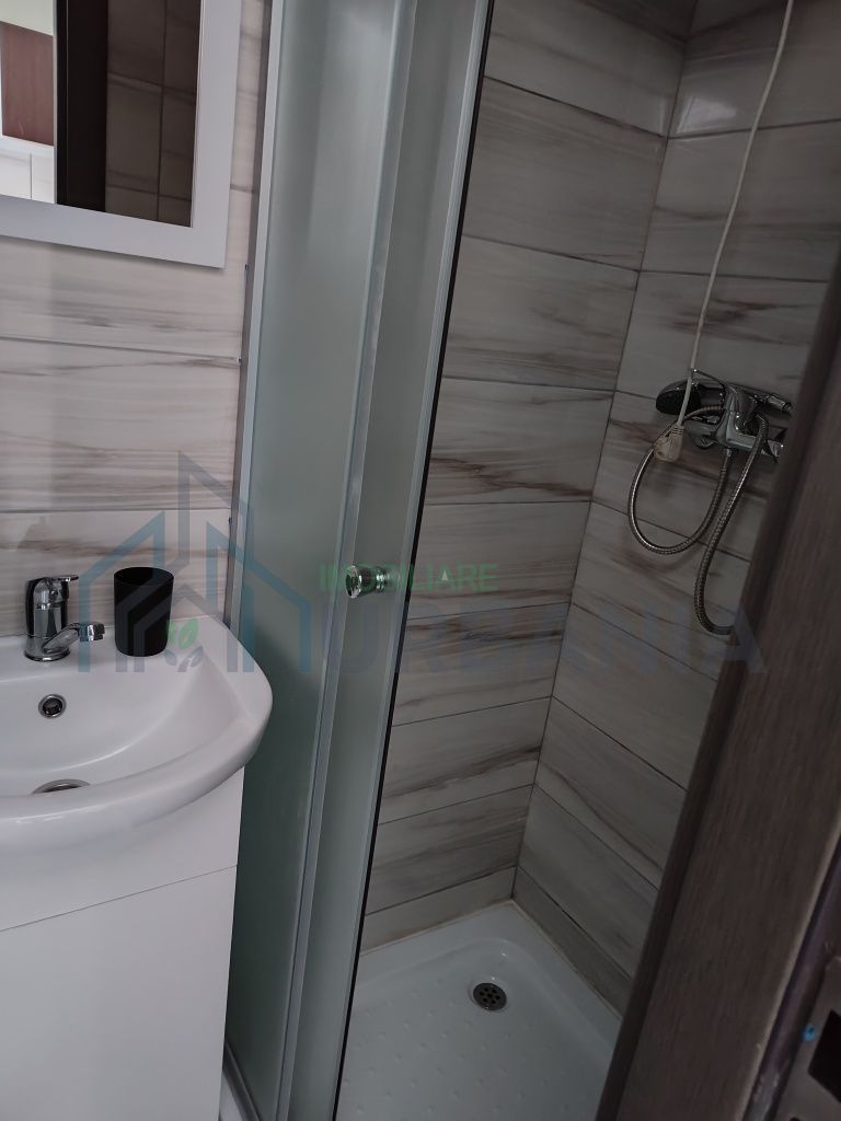 # închiriez camera camin 12 mp wc dus în casa zona bularga. - Poză 2
