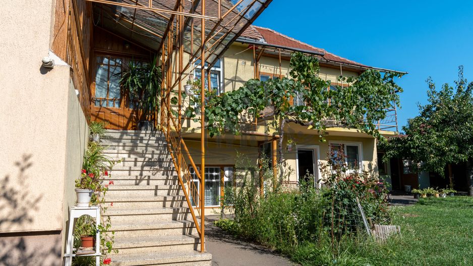 Se vinde casă single / 950 mp teren / Sibiu Str. Ecaterina Teodoroiu - Poză 4