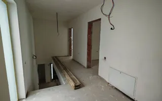 Vila LUX Parter+Etaj(stil mediteranean) in Stupini zona Plugarilor - Poză 15