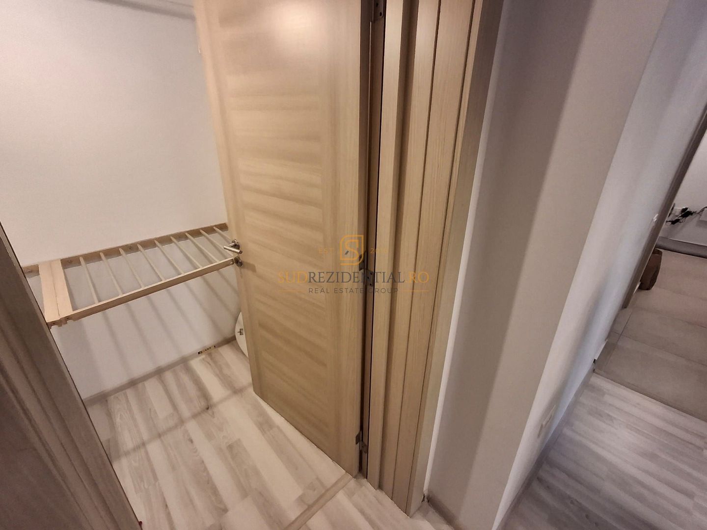 Inchiriere apartament cu 2 camere, mutare rapida, zona Grand Arena - Poză 14