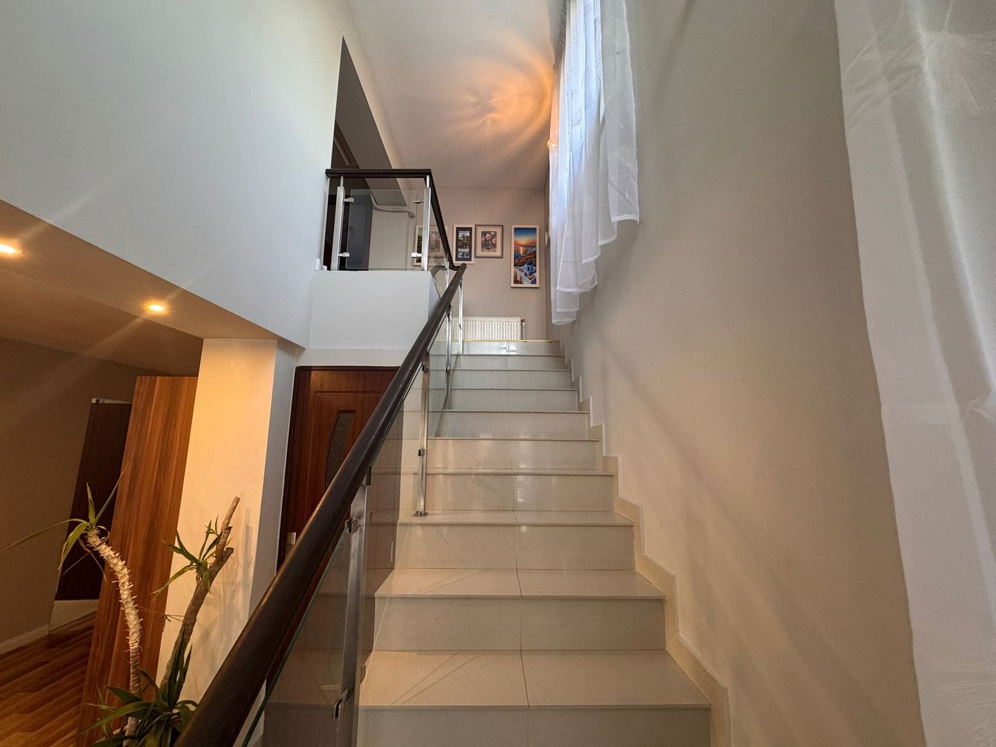 Casa 9 camere Glina 350 mp utili 1000 mp teren - Poză 13