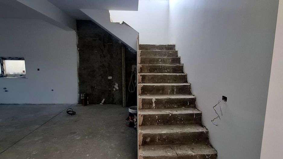 BUFTEA - Vila 5 camere - Poză 9