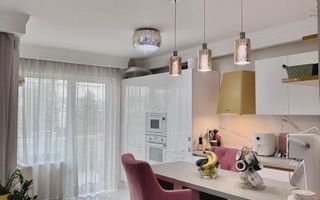 Apartament cu 3 camere, finisaje de lux, în apropiere de Baza Sportivă - Poză 2