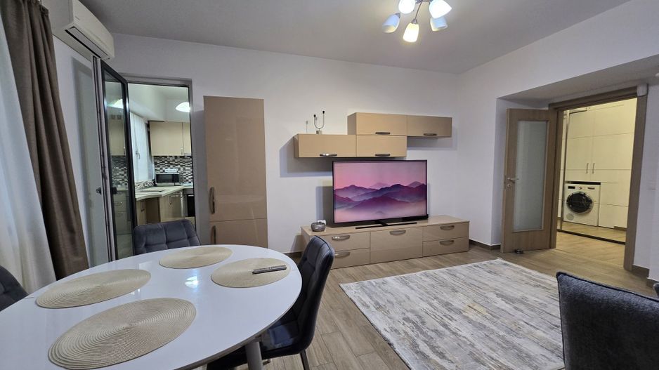 Apartament 3 camere inchiriere Piata Muncii, la 5 minute de metrou - Poză 2