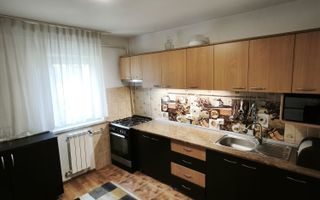 De vanzare apartament cu doua camere , zona Curcubeului. - Poză 12