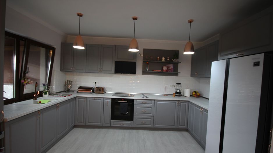 Modern si primitor - Poză 35