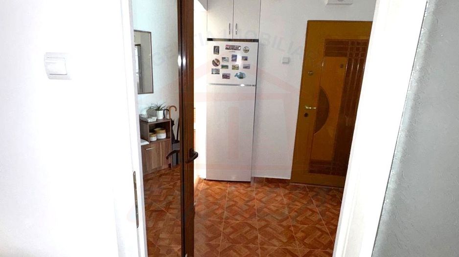 44.000 euro, APARTAMENT doua camere,  Micro19 - Poză 9