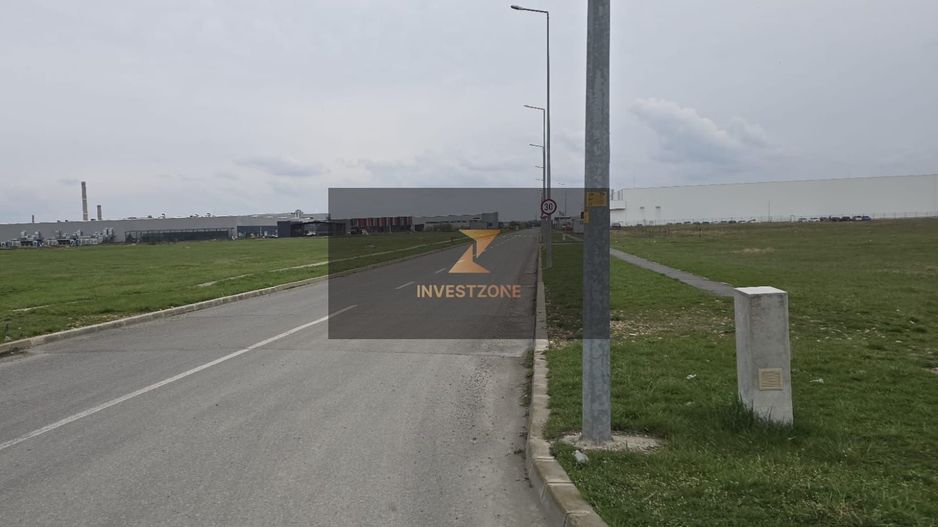 InvestZone vinde teren in  zona parcul industrial 1 Oradea - Poză 2