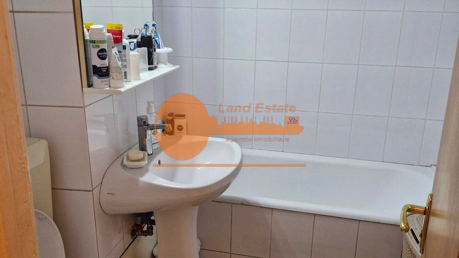 3 camere Ion Mihalache-Piata 1 MAi - Poză 4