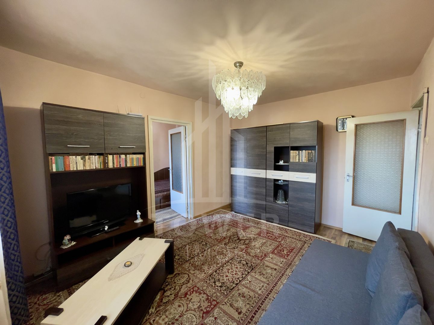 De închiriat apartament de 2 camere la doar 330€/luna - Poză 3