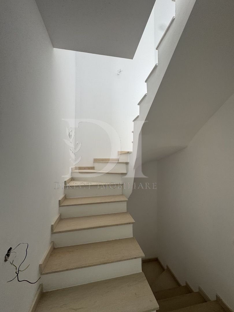 Casă înșiruită | terasă și grădină proprie - Poză 12