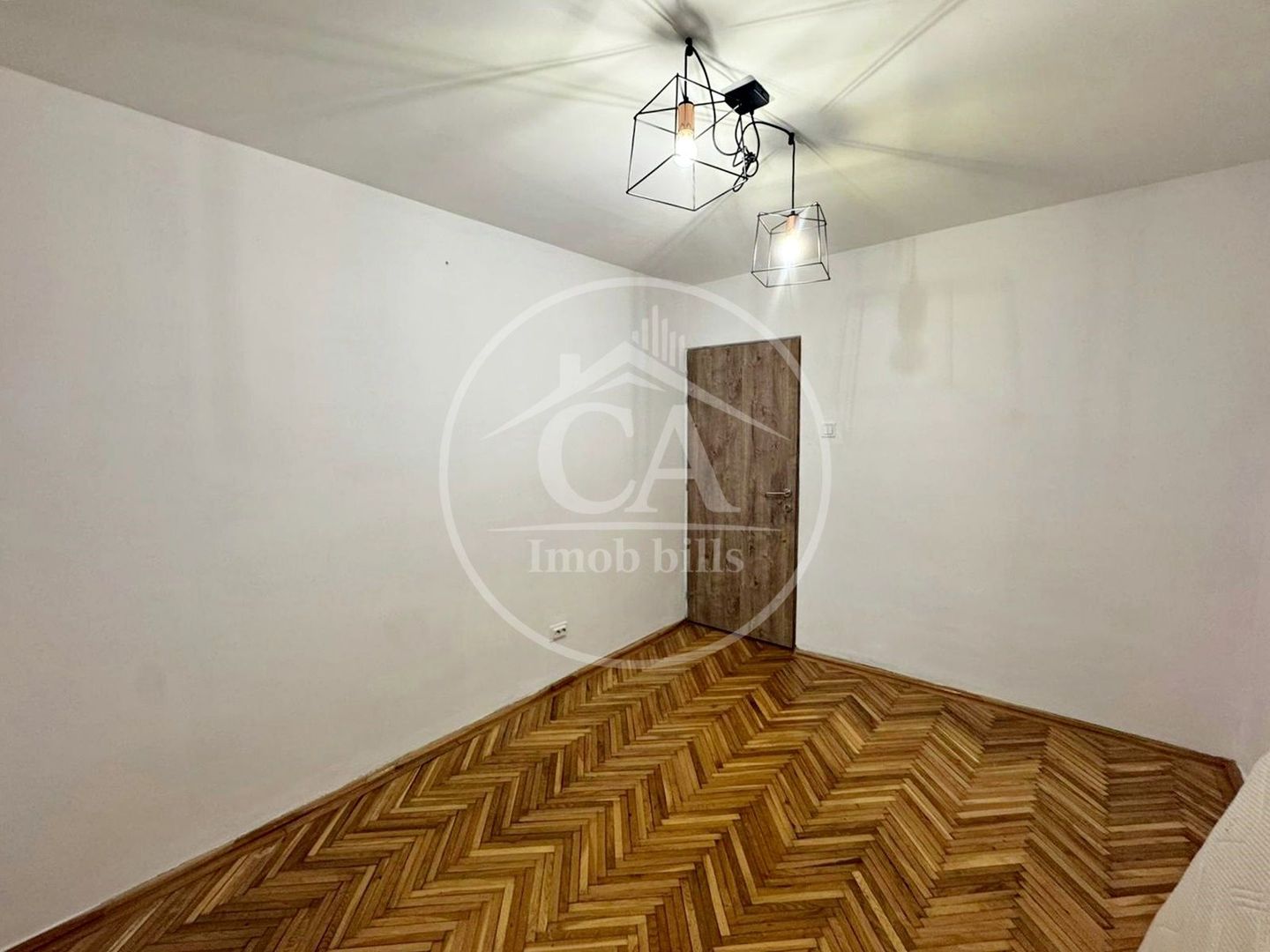 Apartament de închiriat cu 3 camere în zona Rogerius, Oradea - Poză 11