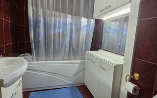 Apartament 4 camere in zona Victoriei, Bulevardul Alexandru Ioan Cuza - Poză 4