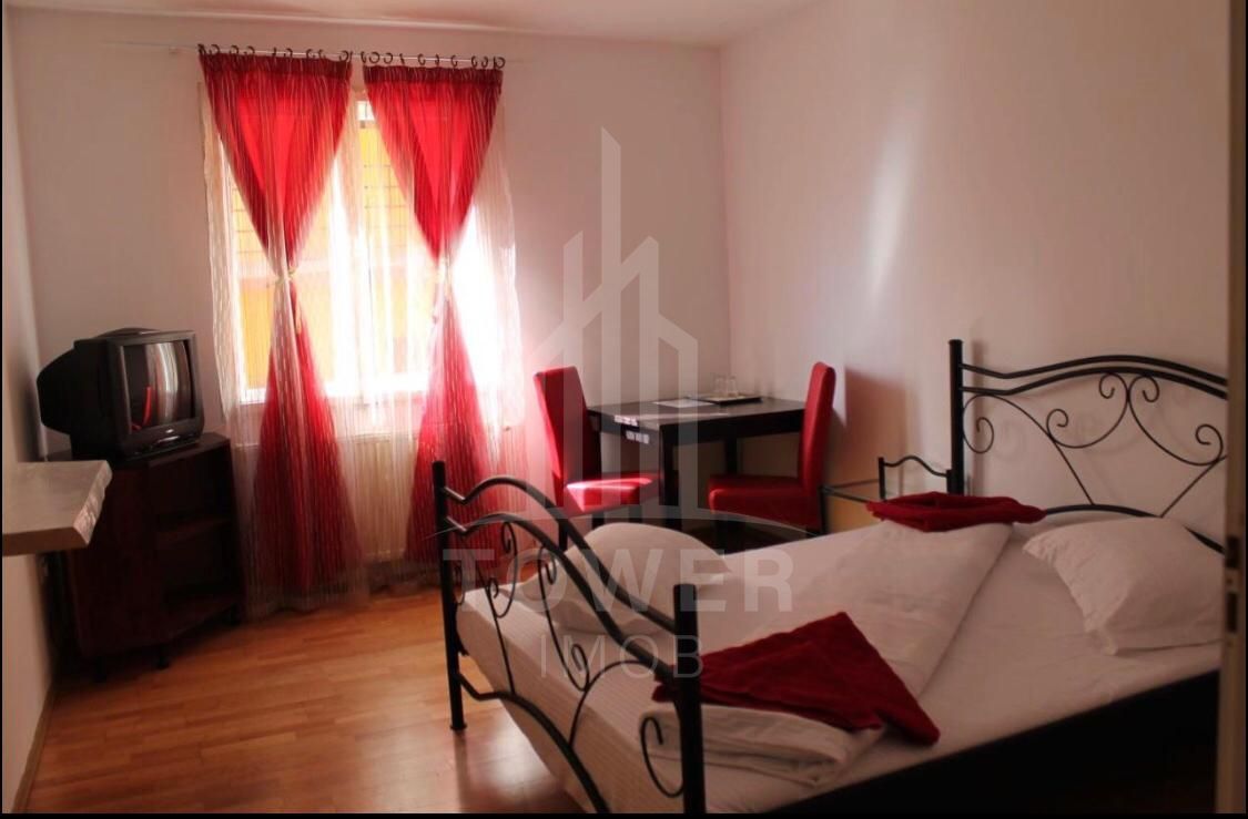 Casa single P+ E , in cartierul Strand - pretabila pentru pensiune sau locuinta - Poză 11