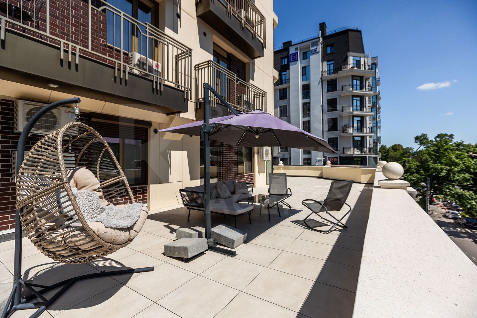 Vânzare, apartament cu 3 odăi și terasă, în Centrul Diplomatic, Perla - Poză 20