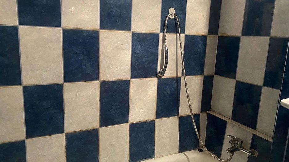 Garsoniera spatioasa Militari Orsova - Parter 4, zona linistita - Poză 3