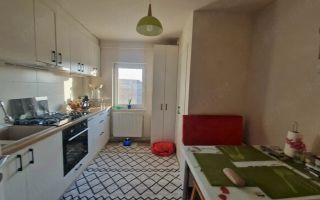 Apartament 3 camere de vanzare - Poză 4