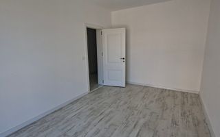 Apartament cu 3 camere si un loc de parcare - Poză 11