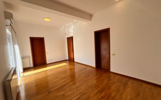 VILA EXTRAORDINARĂ CU 6 CAMERE LA INCHIRIERE LANGA BRITISH SCHOOL - Poză 4