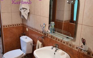 Casa si curte zona centrala - Poză 14