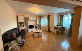 De vânzare / Închiriere – Apartament 3 camere decomandat - Poză 1