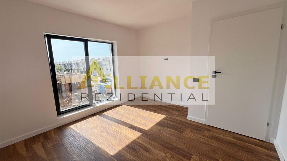 Vila Individuala  - 4 camere - 3 bai-teren -320-600 M de STV - Poză 14