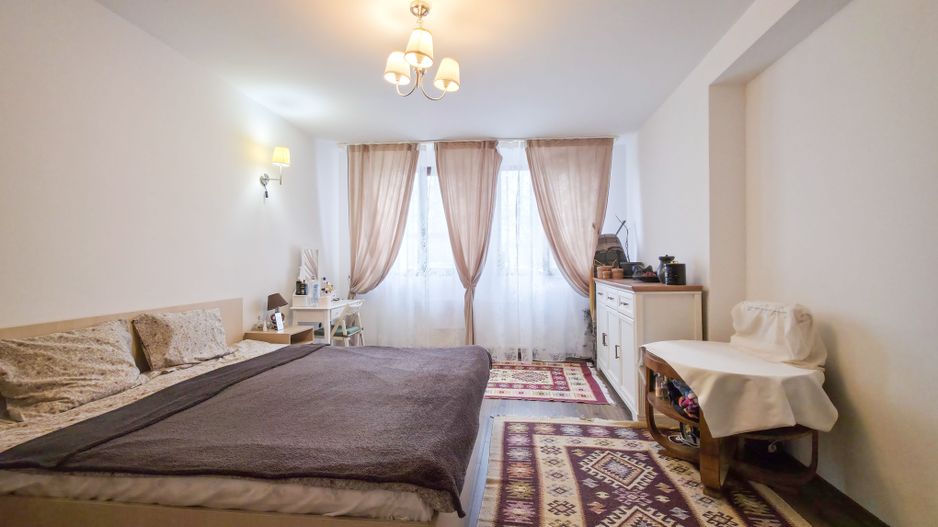 Casă 11 camere cu livadă pe Strada Republicii, Dragomirești-Deal - Poză 17