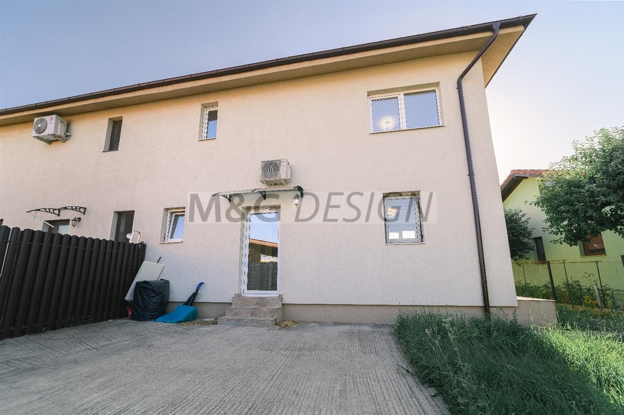 Duplex P+E 4 camere 2 bai Urseni - Poză 13