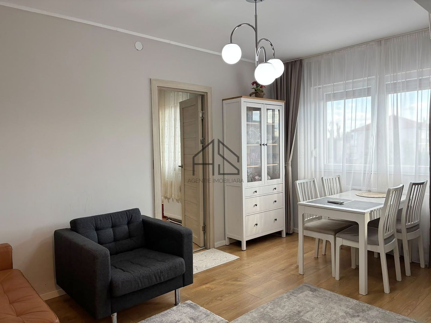Apartament tip X mare | 2 Camere modificat | Parcul 22 Decembrie - Poză 1