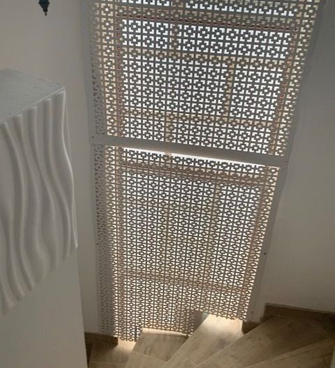 proprietar, Vand villa superba in sec 1 zona cismigiu-plevne.9 camere - Poză 1