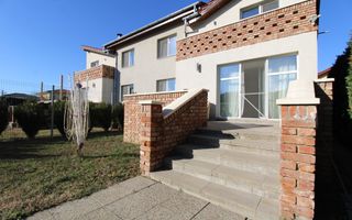 Ciarda Rosie,  4 dormitoare + 2 bai + 2 bucatarii, centrala proprie. - Poză 1