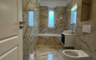 Giroc-Neptun | 2 Camere | Prima inchiriere | Curte interioara - Poză 6