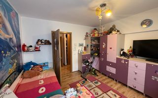 4 camere 95 mp | 1 Mai – etaj 3/4 | 2 bai |  centrala | bloc 1988 - Poză 4
