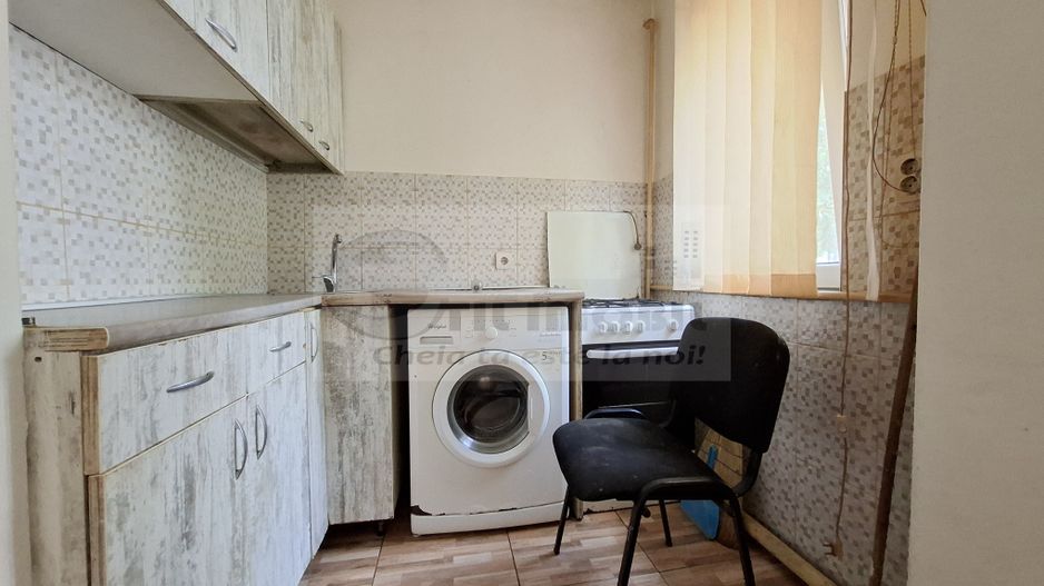 Liber, apartament 2 camere Podu Ros Cantemir, bloc fara risc - Poză 7