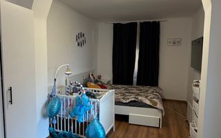 10 MINUTE EROII ROVOLUTIEI - CASA 5 CAMERE - 121 MP - 110.000 EURO - Poză 1