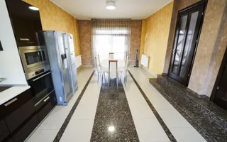 Vila moderna S+P+M, piscina acoperita, sauna, sala fitness-zona Ford/Cassia Park - Poză 11