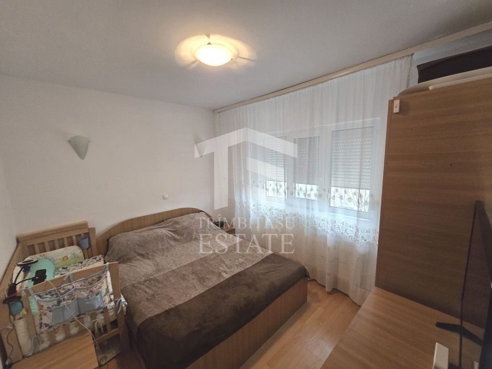 INEL I - Apartament cu centrala pe gaz, loc de parcare si pod de 60 mp - Poză 13