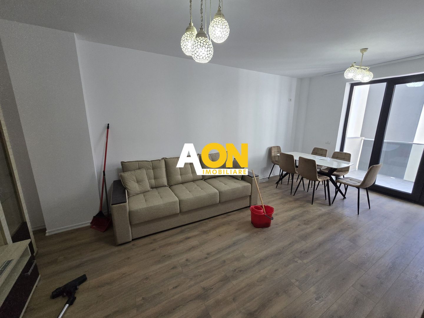 Apartament cu 3 Camere, Bloc Nou, Prima Închiriere, Zona Centru - Poză 3