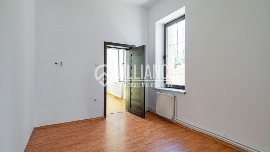 UNIVERSITATE(cod04)-Vila interbelica P+1-Constanta - Poză 12