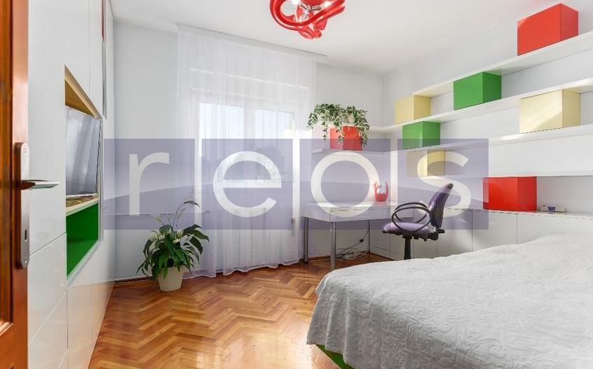 VANZARE VILA 360 MP | 300 MP CURTE | PARCUL CIRCULUI | MOBILAT-UTILAT - Poză 9
