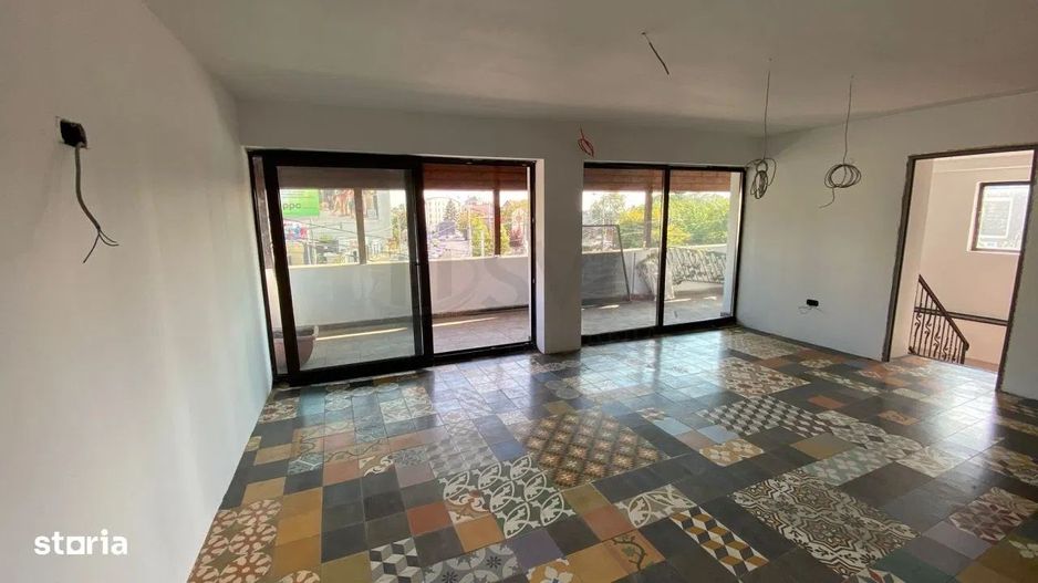 Spațiu comercial 2 etaje - Poză 1