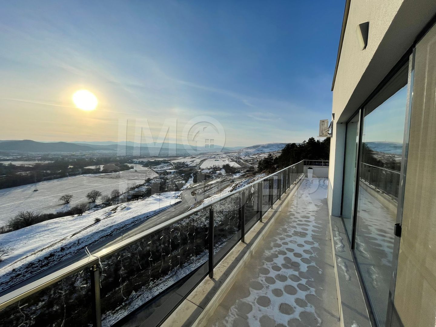 Vanzare Penthouse cu 3 camere, terasa, finisat lux, zona Donath - Poză 18