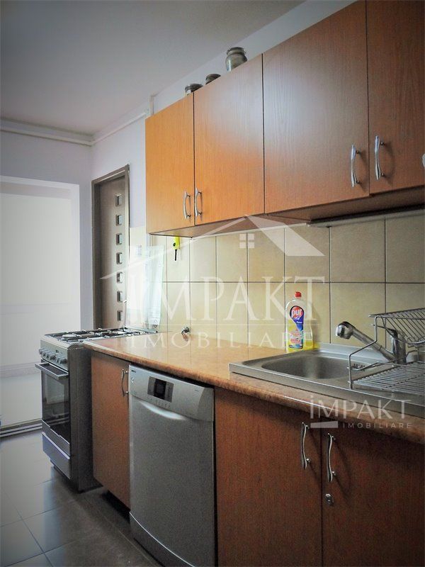 Apartament cu 2 camere decomandate, zona BL. Titulescu! - Poză 6