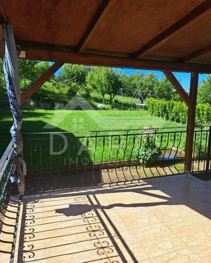 Casă de vânzare, teren 1040 mp - Poză 14